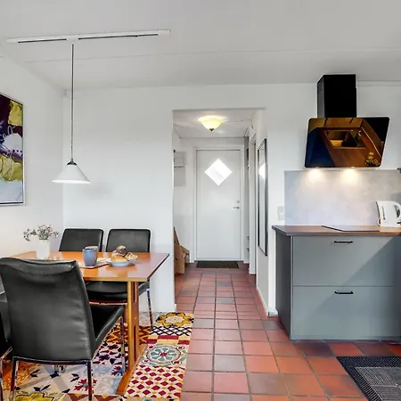 Awesome In With House Sea View Apartment *